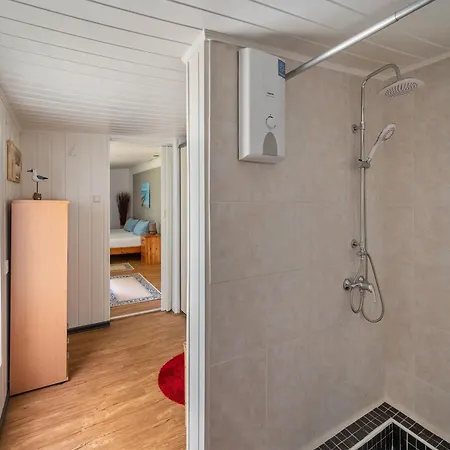 بيت للعطل Cozy Nature Escape Stuer
